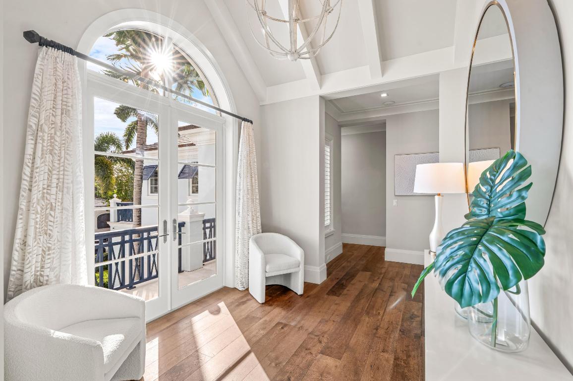 1002 Seasage Delray Beach, FL 33483