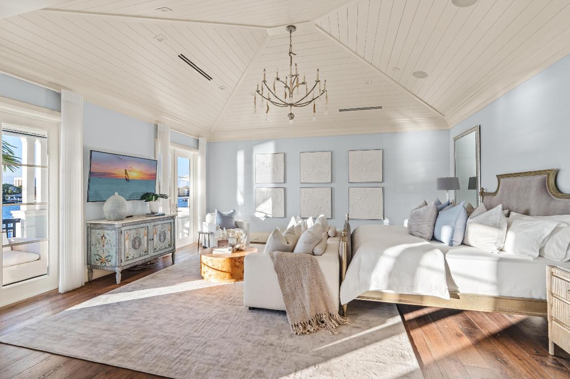 1002 Seasage Delray Beach, FL 33483