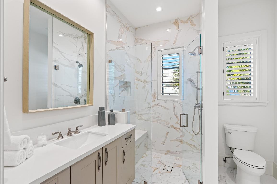 1002 Seasage Delray Beach, FL 33483