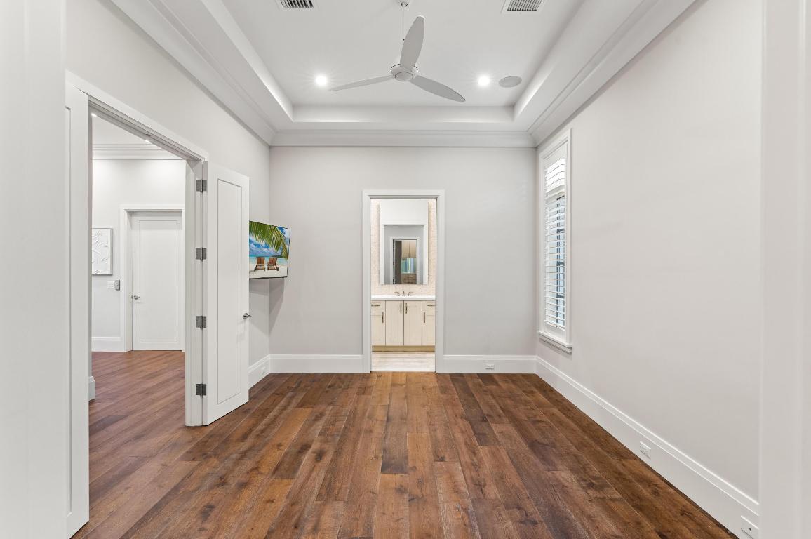 1002 Seasage Delray Beach, FL 33483