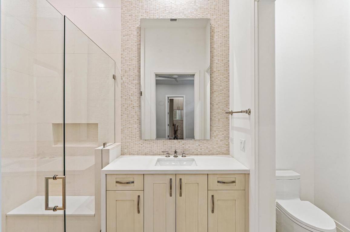 1002 Seasage Delray Beach, FL 33483