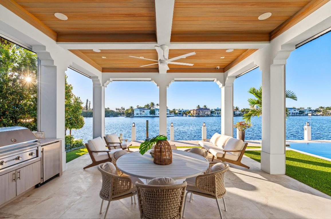 1002 Seasage Delray Beach, FL 33483