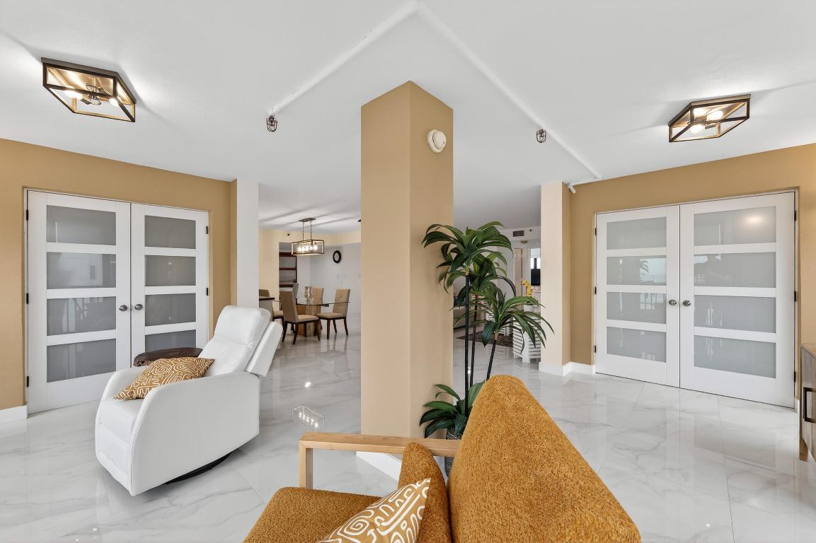 19800 Sandpointe Bay #607 Tequesta, FL 33469