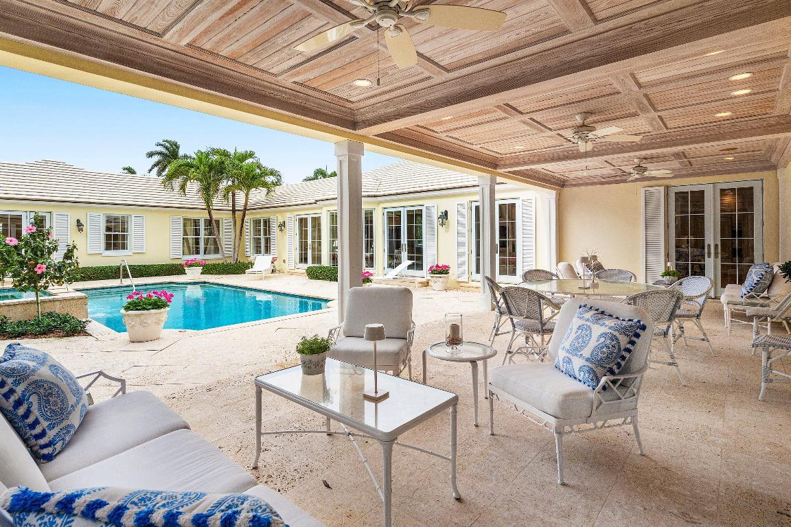 450 Banyan Gulf Stream, FL 33483