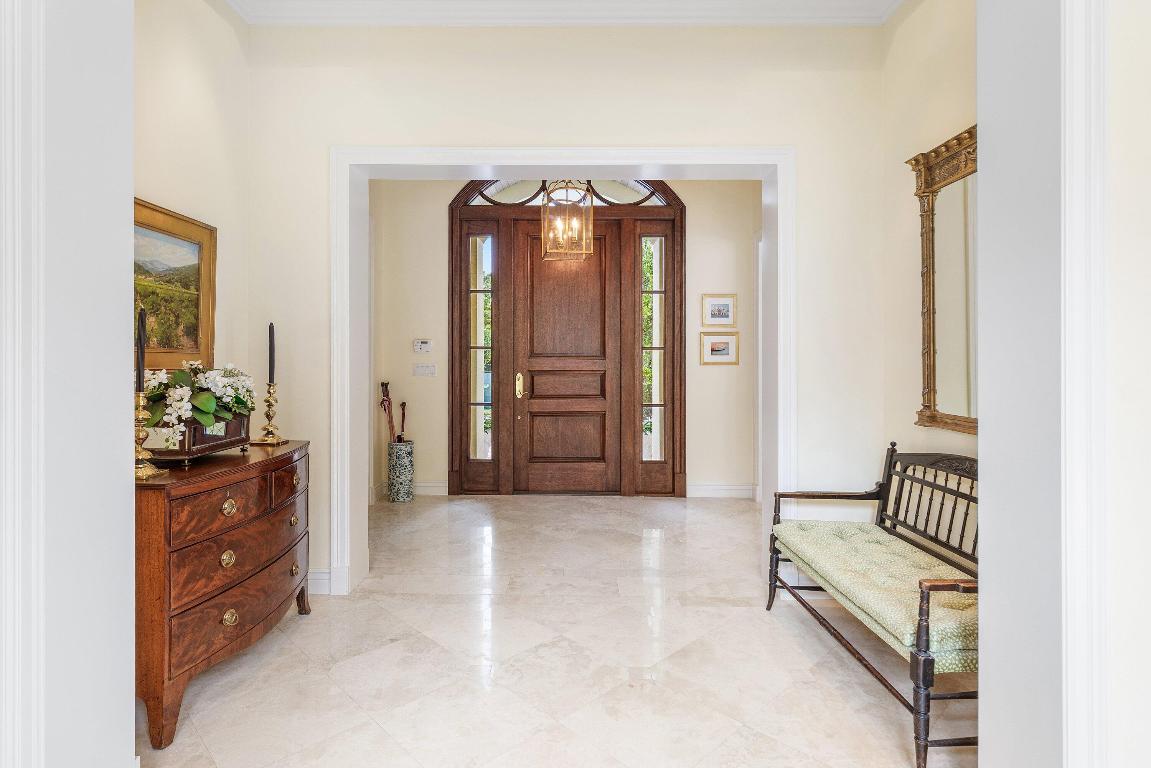 450 Banyan Gulf Stream, FL 33483