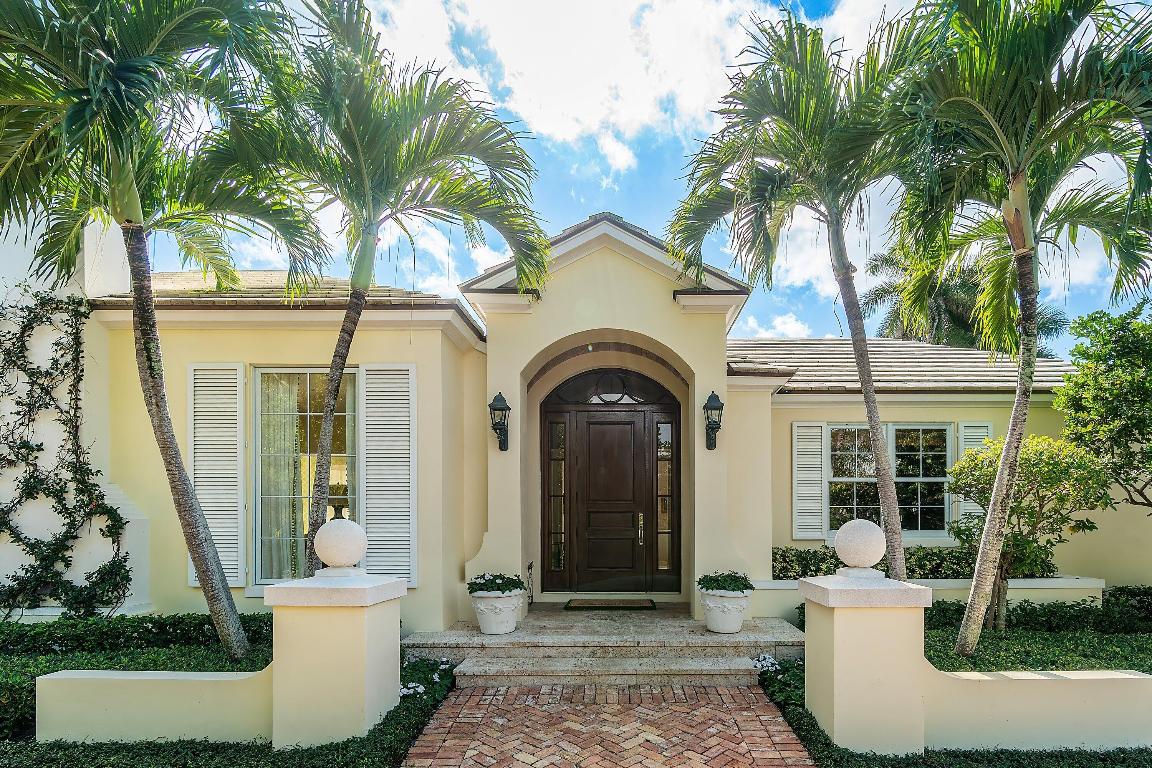 450 Banyan Gulf Stream, FL 33483