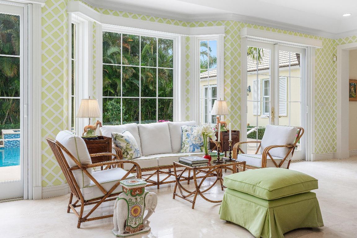 450 Banyan Gulf Stream, FL 33483