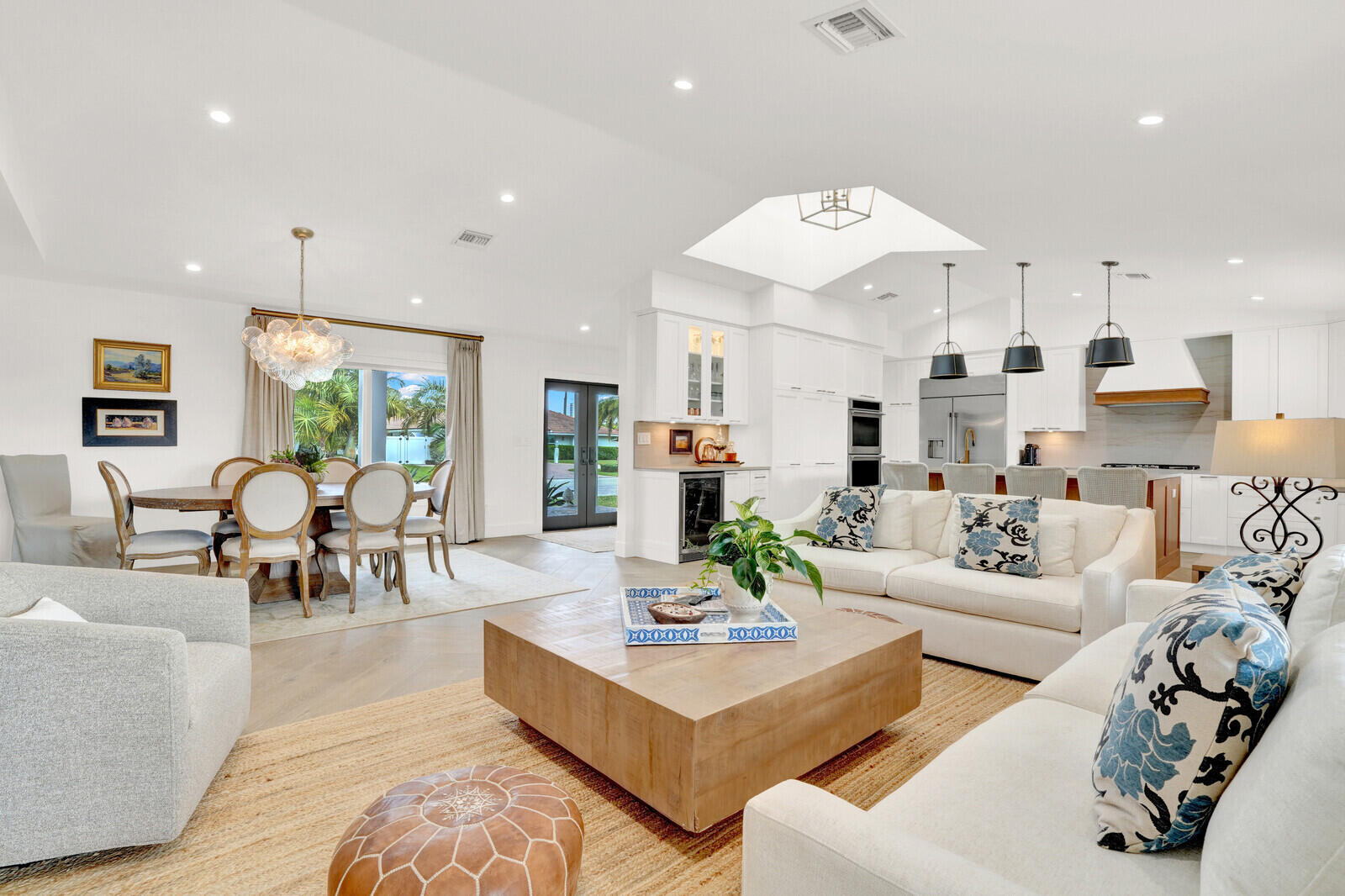 1151 Coral Singer Island, FL 33404