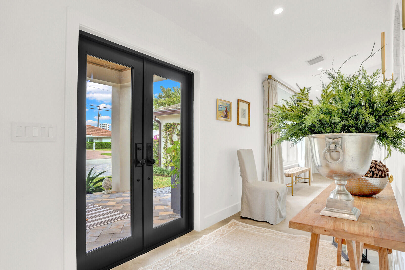 1151 Coral Singer Island, FL 33404