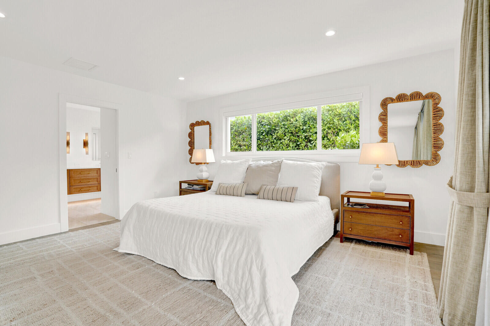 1151 Coral Singer Island, FL 33404