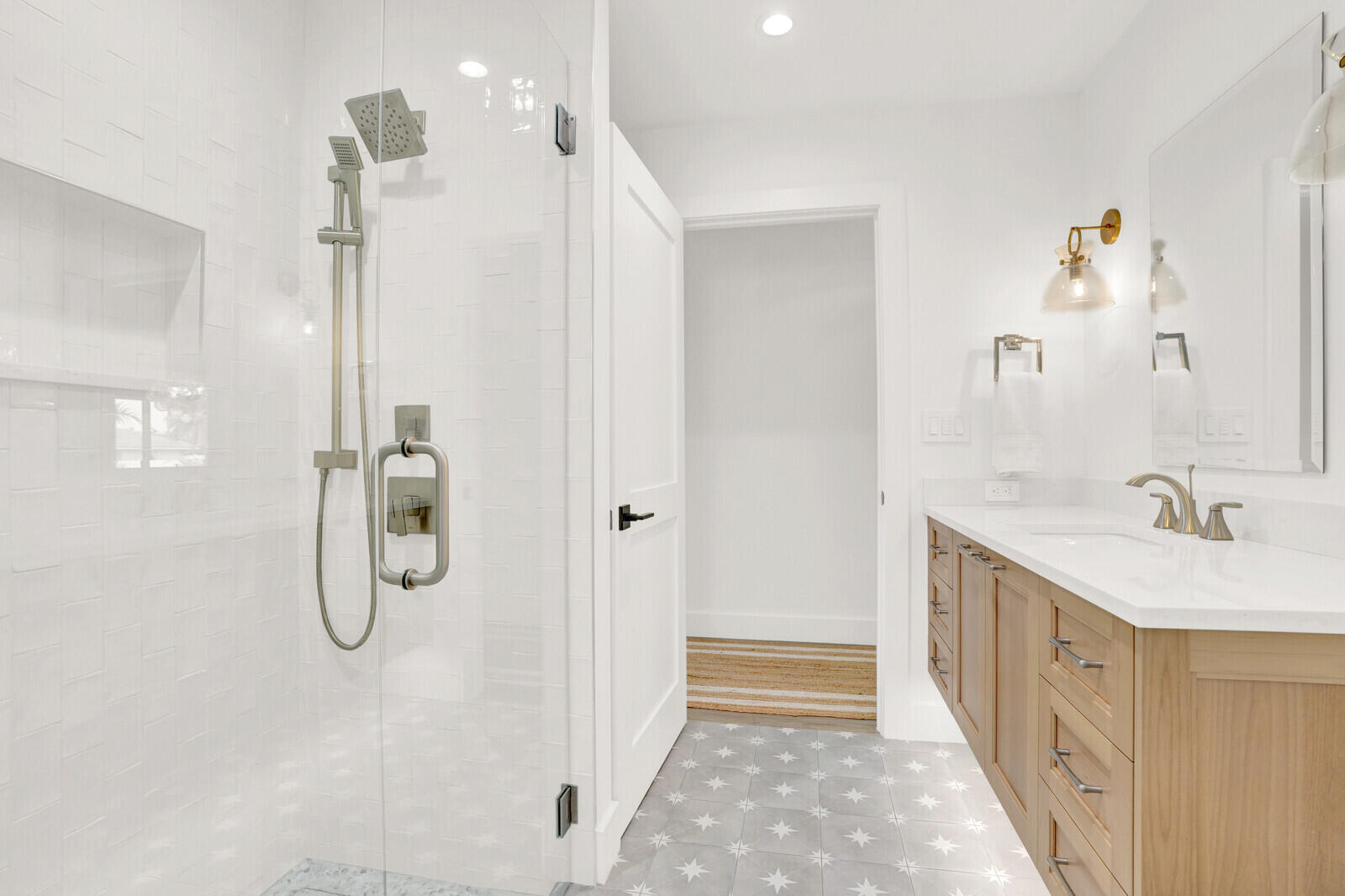 1151 Coral Singer Island, FL 33404