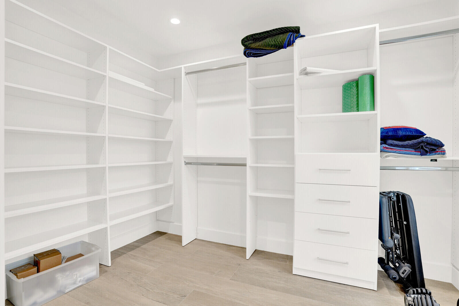 1151 Coral Singer Island, FL 33404