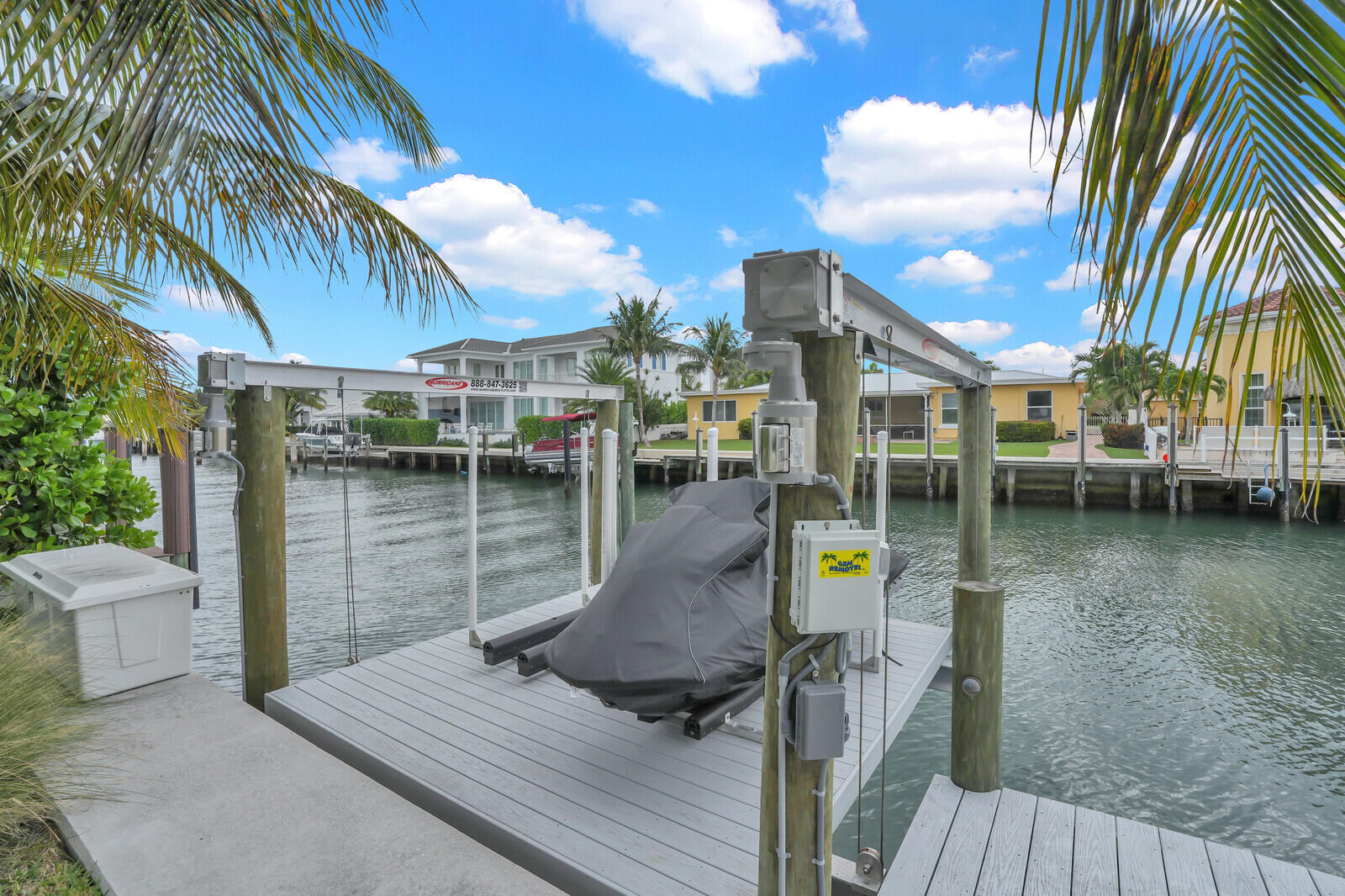 1151 Coral Singer Island, FL 33404