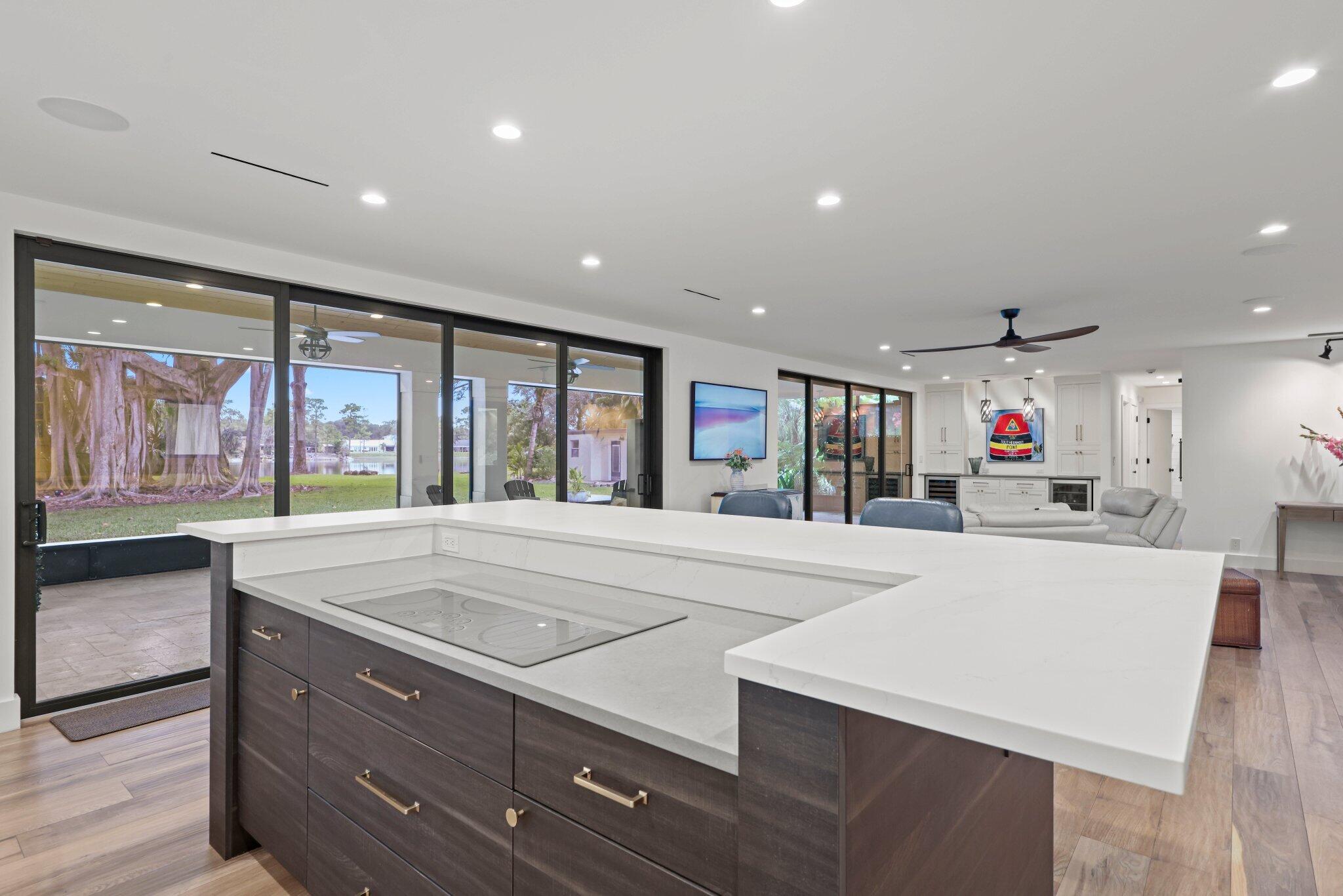 4579 Square Lk Palm Beach Gardens, FL 33418