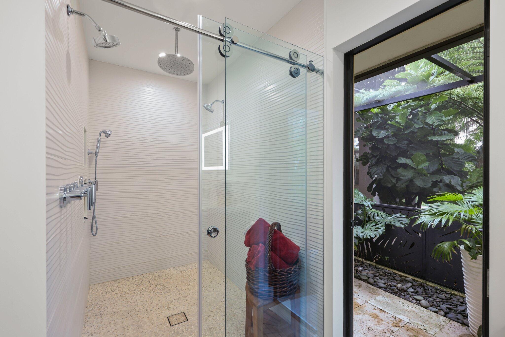 4579 Square Lk Palm Beach Gardens, FL 33418