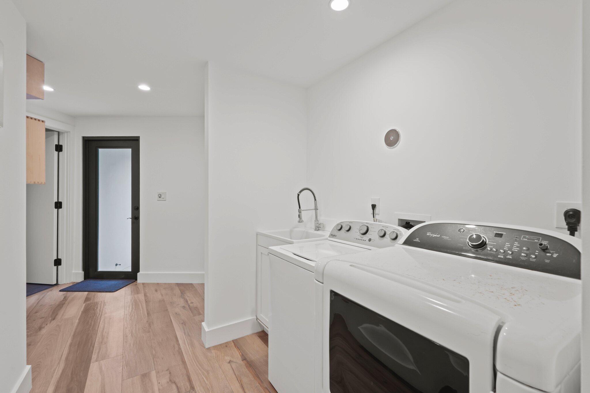 4579 Square Lk Palm Beach Gardens, FL 33418