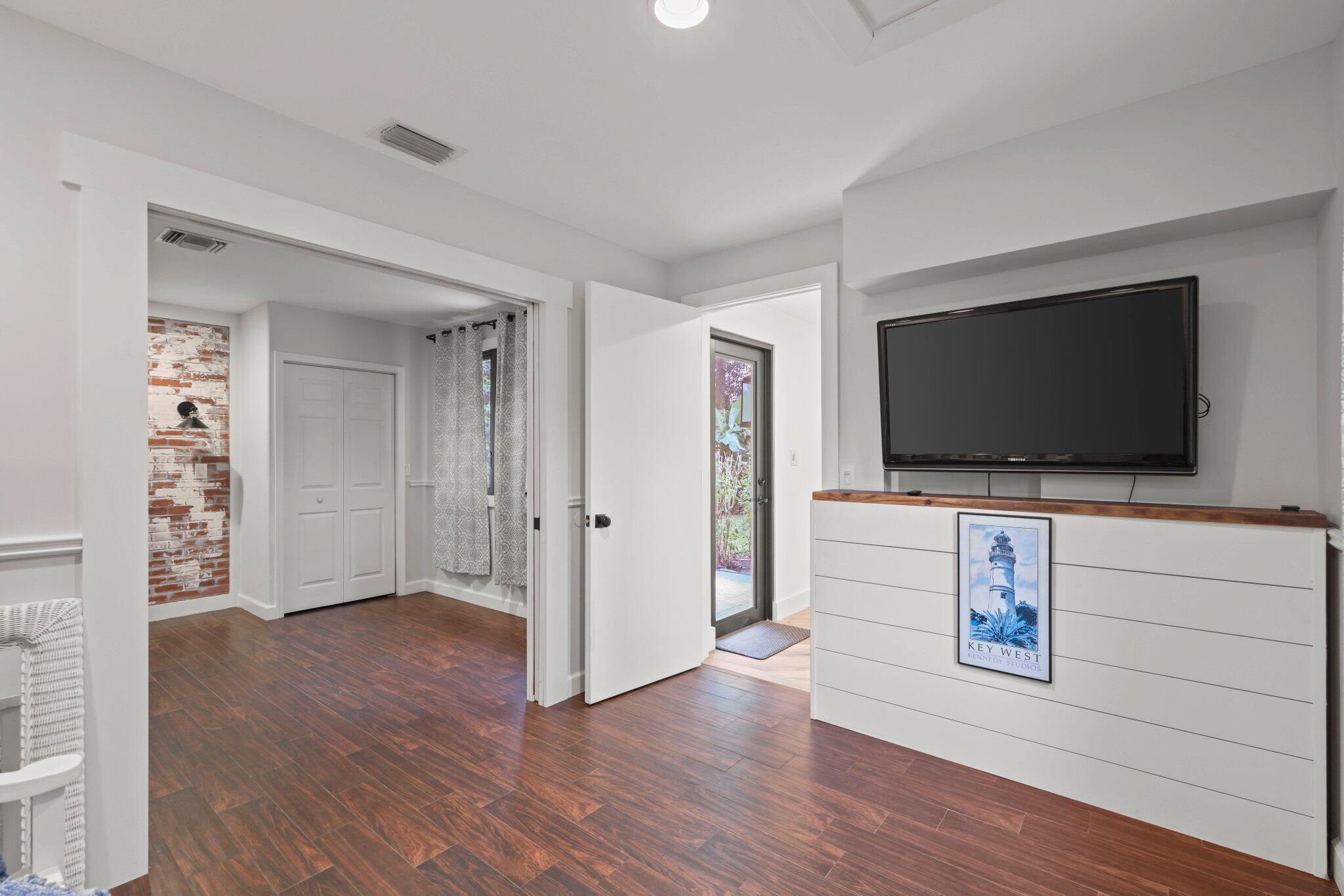 4579 Square Lk Palm Beach Gardens, FL 33418