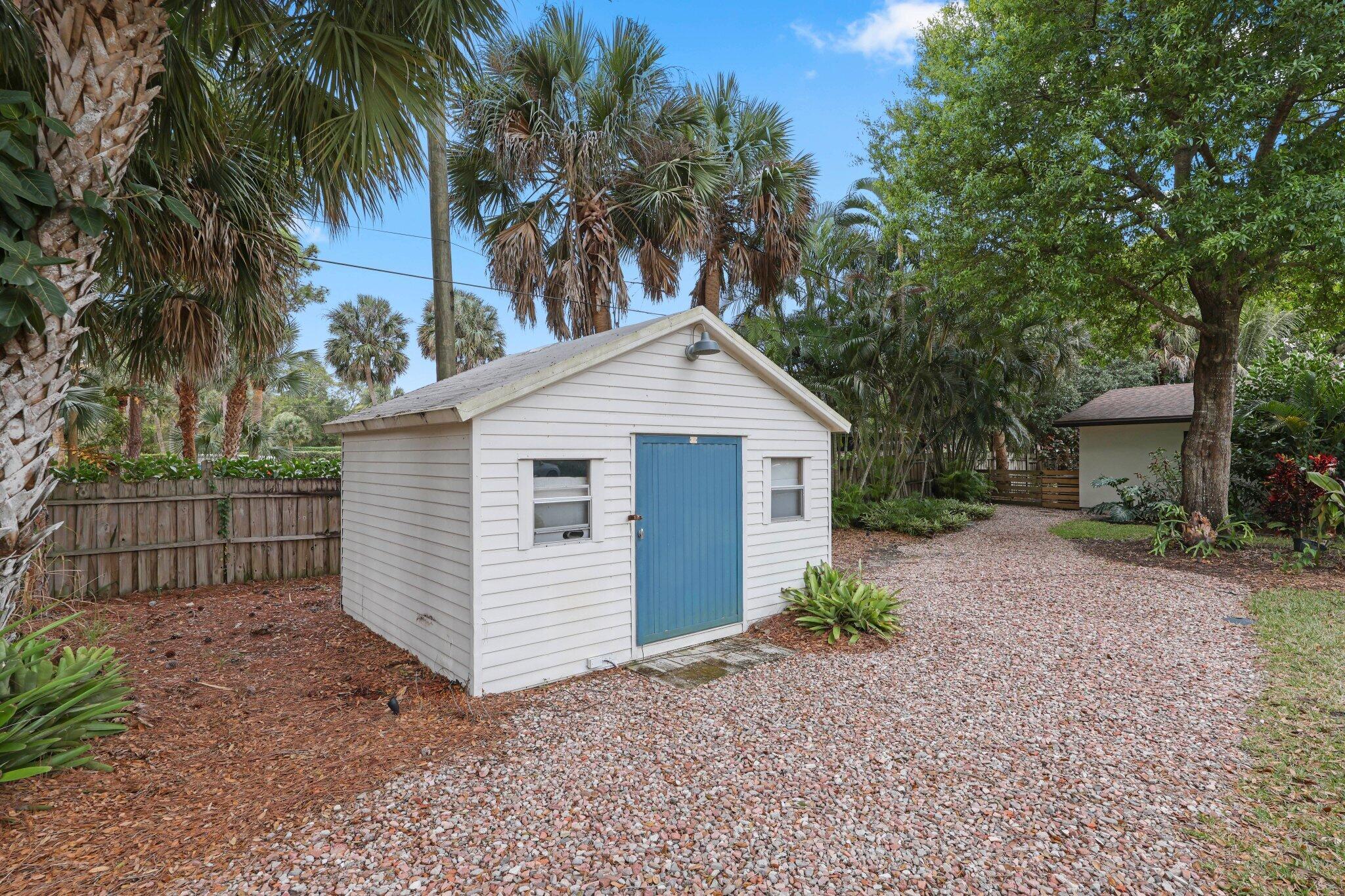 4579 Square Lk Palm Beach Gardens, FL 33418