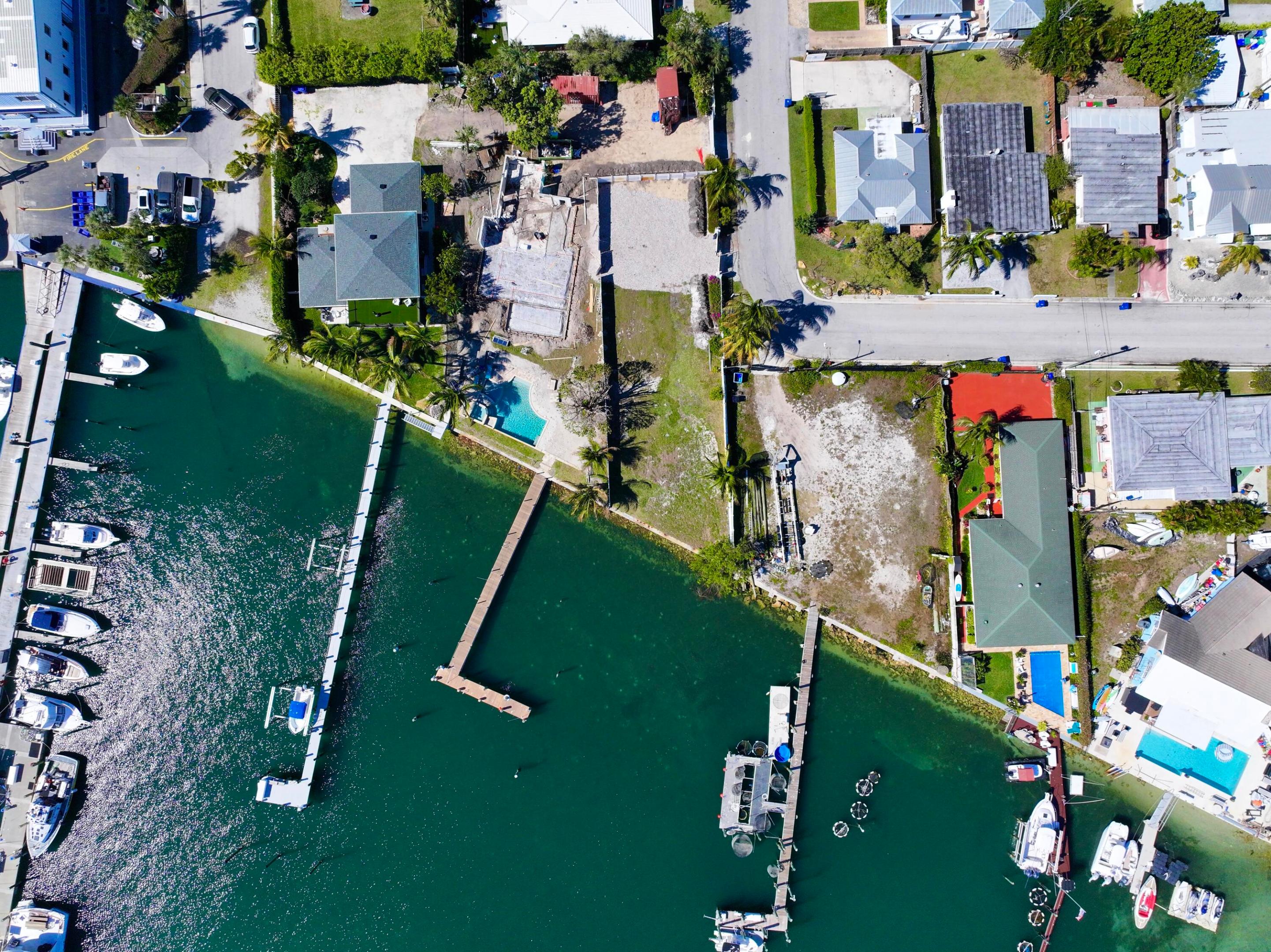 265 E 23rd St Riviera Beach, FL 33404