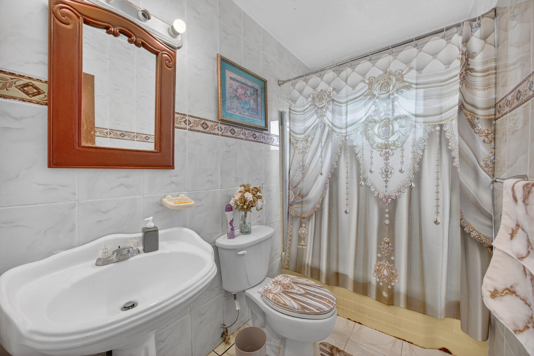 9281 Martinique Miami, FL 33189