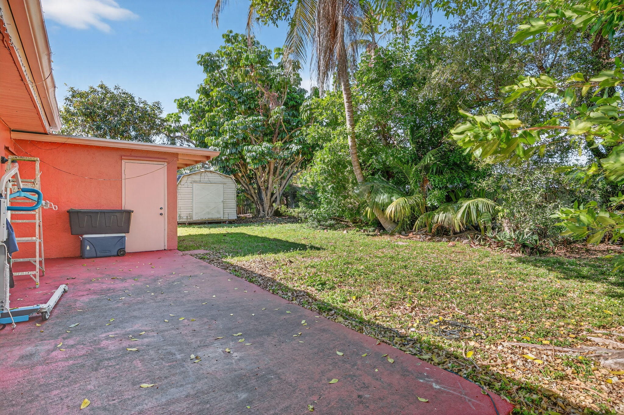 9281 Martinique Miami, FL 33189