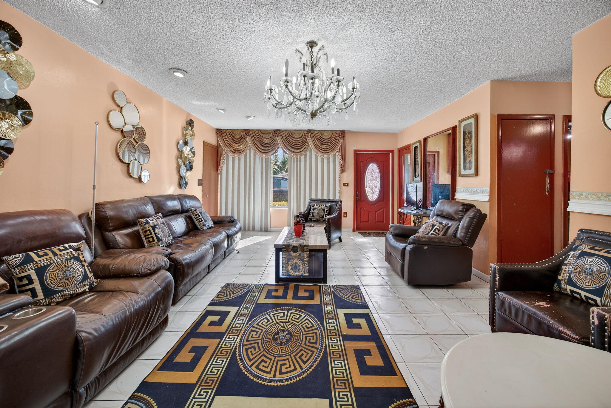 9281 Martinique Miami, FL 33189