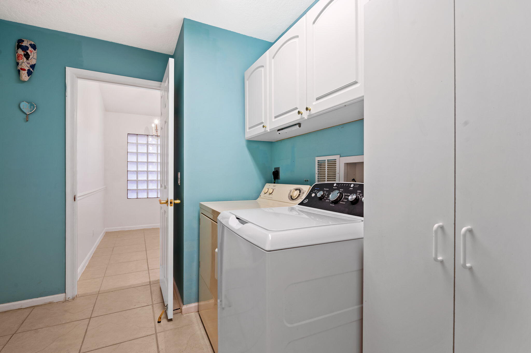 5327 Wycombe Boynton Beach, FL 33437