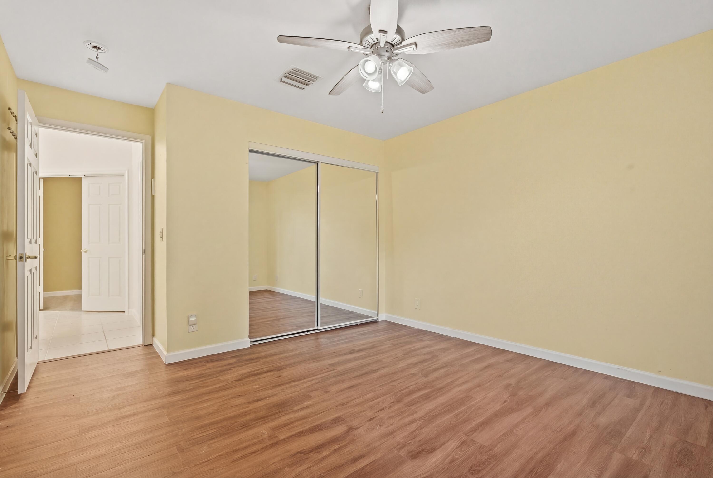 5327 Wycombe Boynton Beach, FL 33437