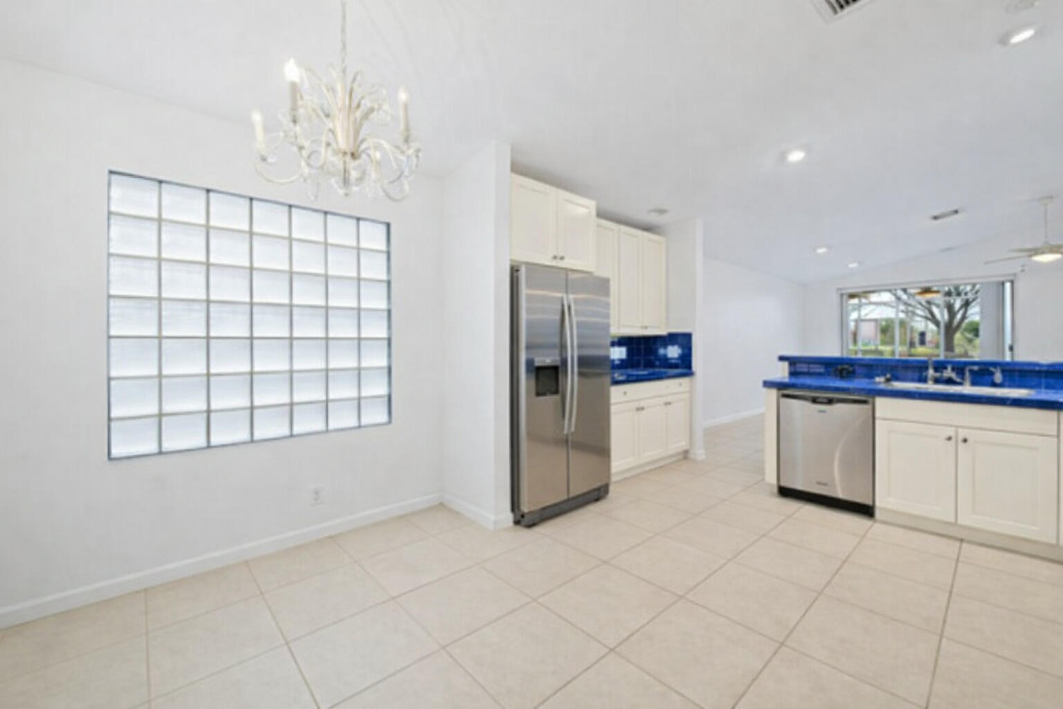 5327 Wycombe Boynton Beach, FL 33437