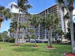 4740 S Ocean #202