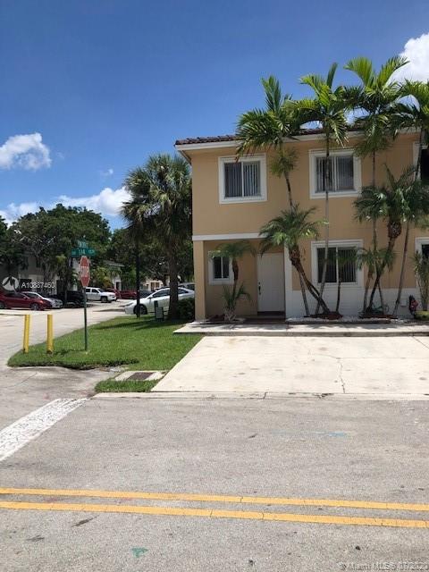 13939 SW 174th Ter #none