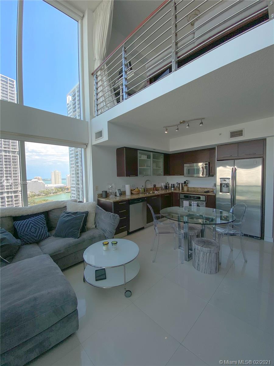 image Brickell on the River South15