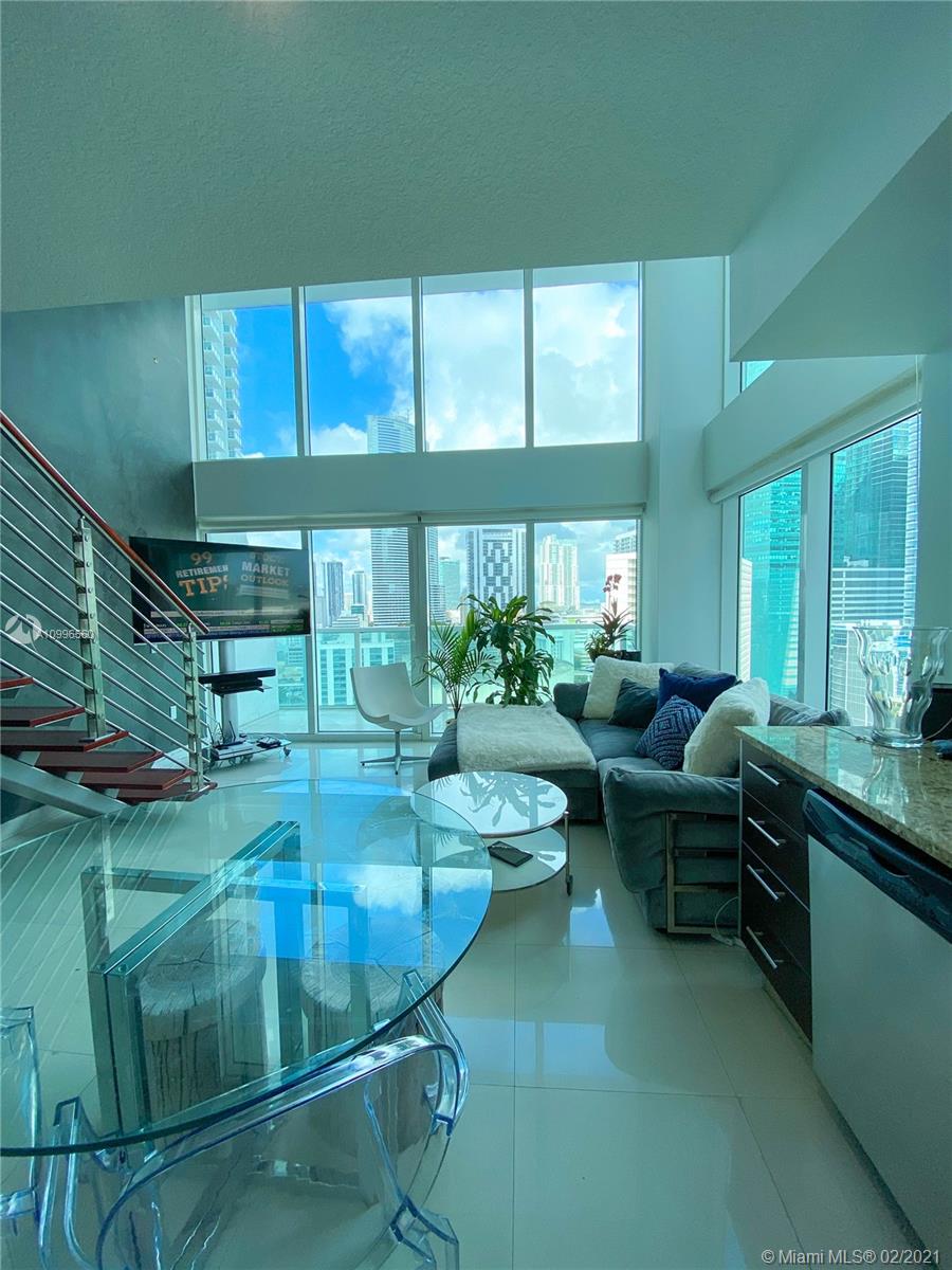 image Brickell on the River South16