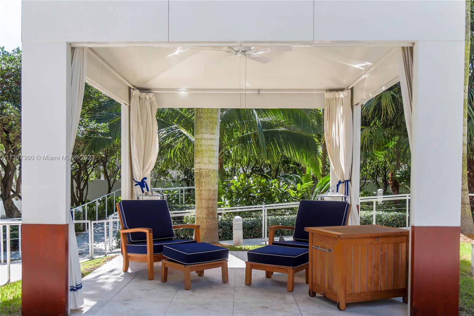 2627 S Bayshore Dr #2703,Miami, FL 33133