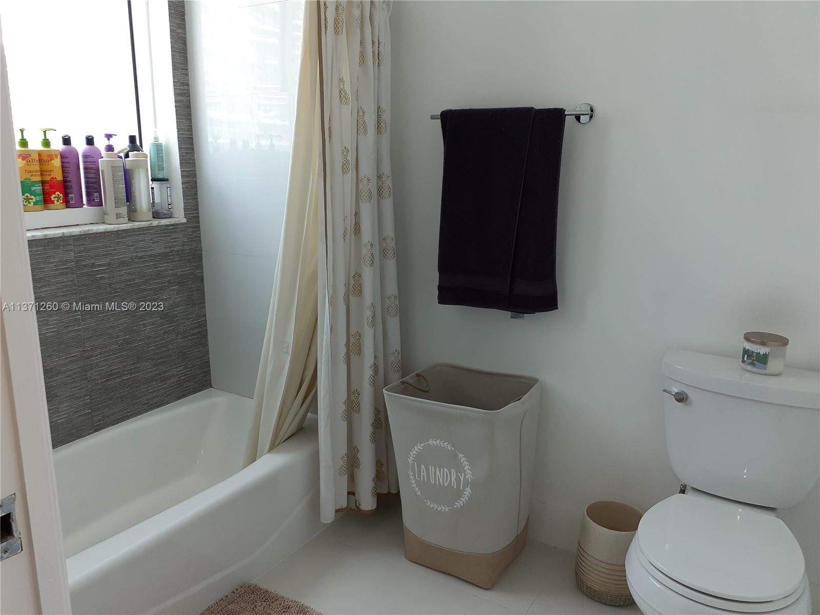 image Vue at Brickell17