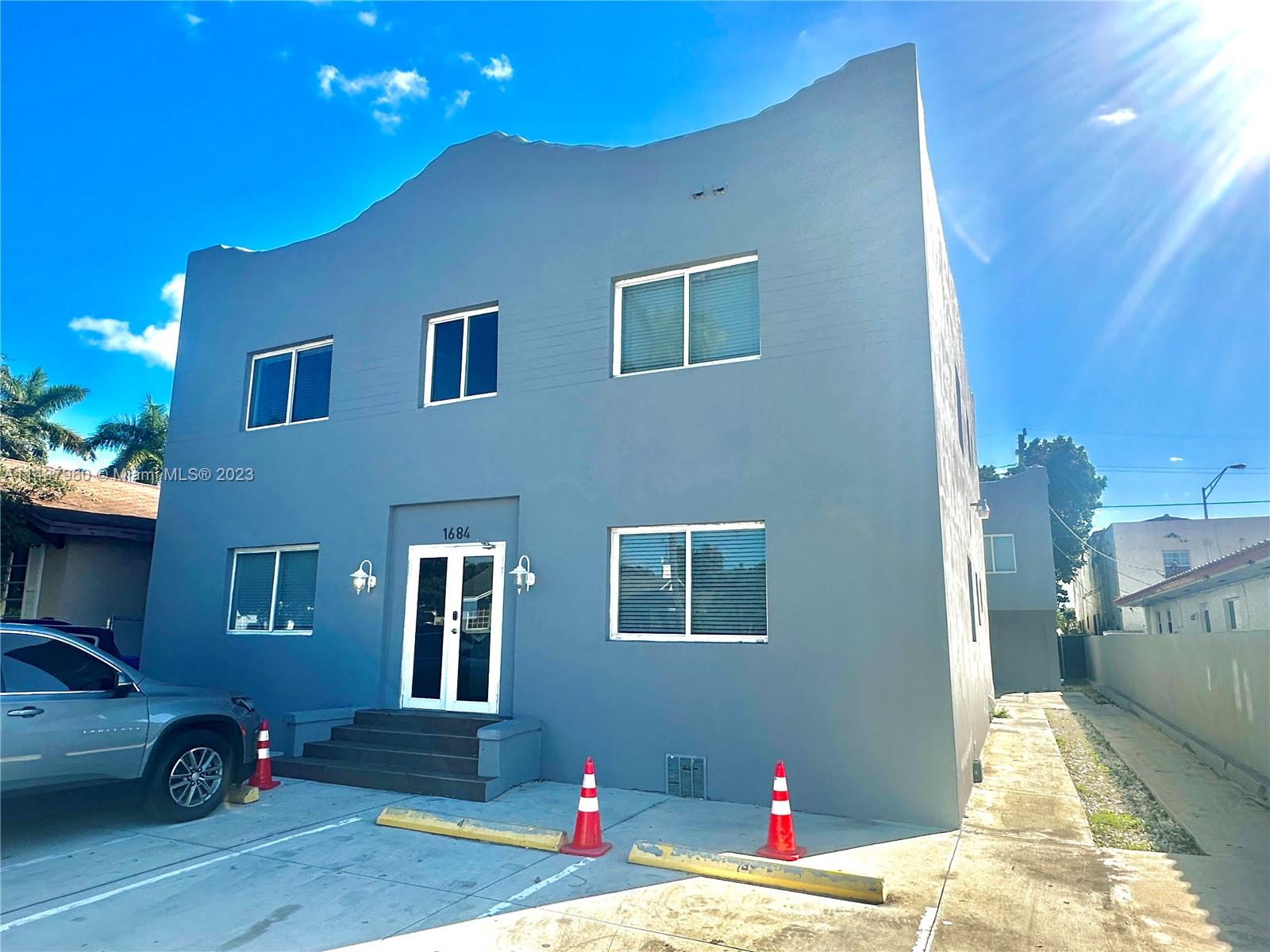 Duplex / Quad Plex / Triplex
