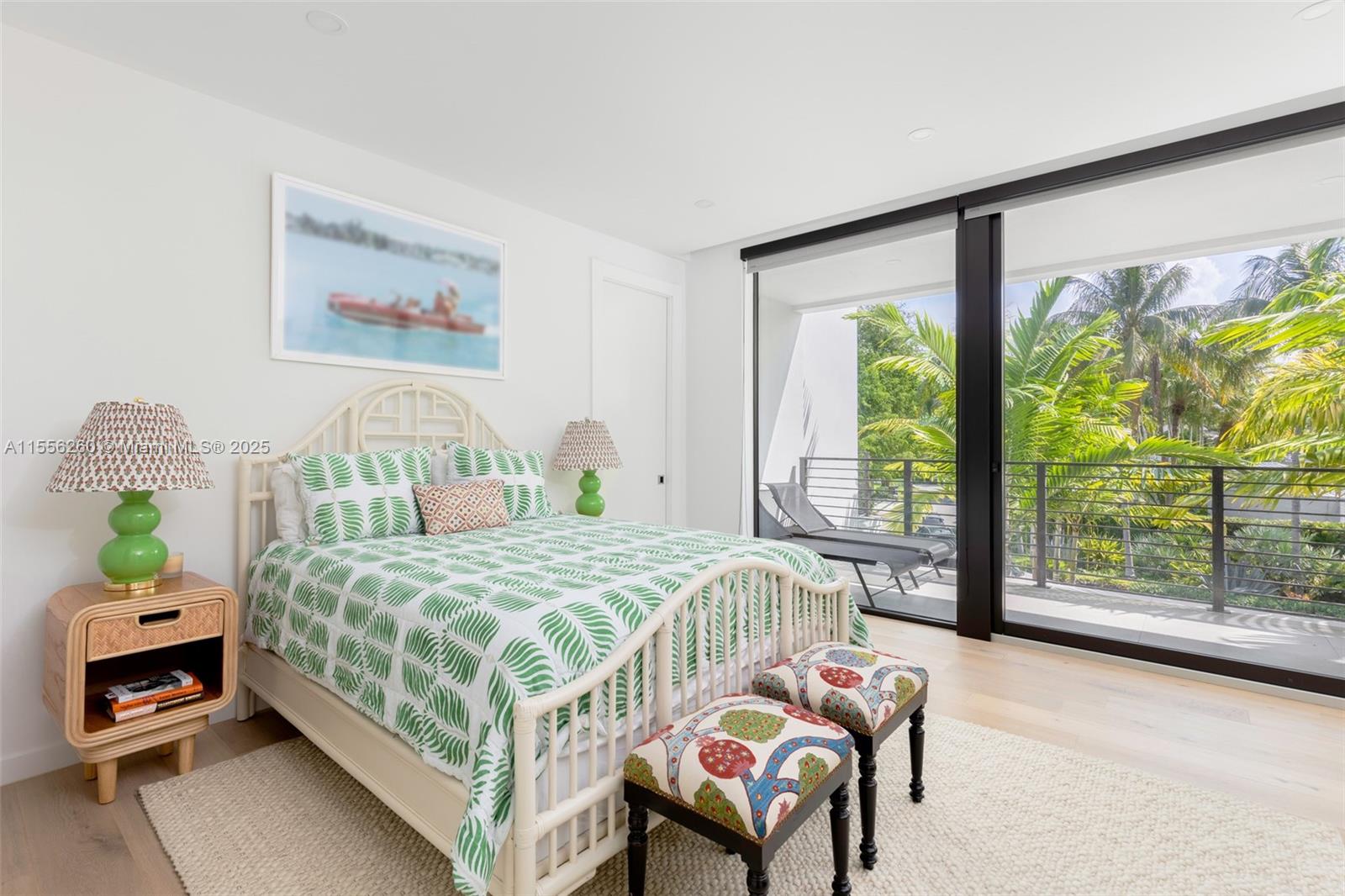 3470 Poinciana Ave Coconut Grove, FL 33133 3470 Poinciana Ave Coconut Grove, FL 33133