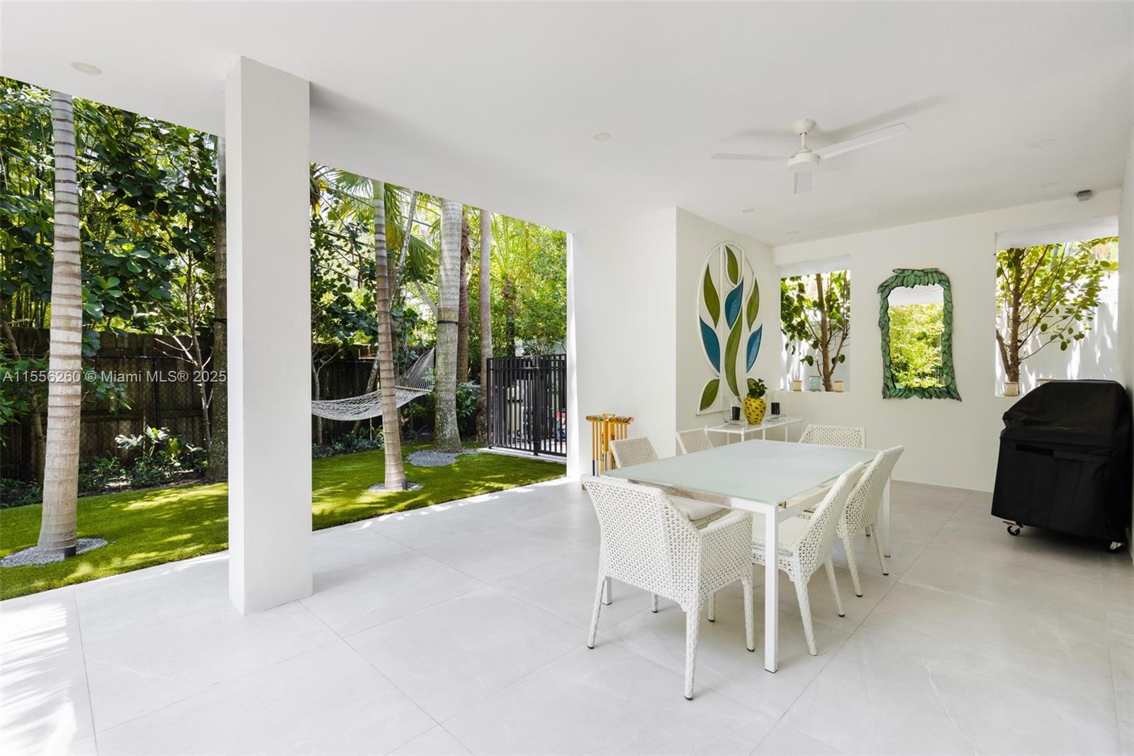 3470 Poinciana Ave Coconut Grove, FL 33133 3470 Poinciana Ave Coconut Grove, FL 33133