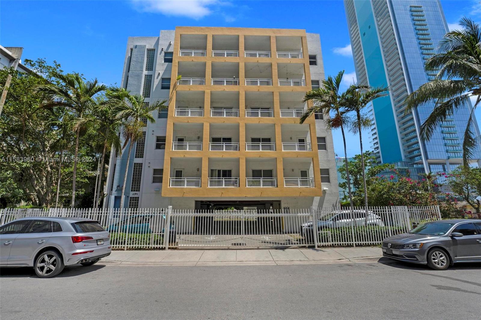 Casa de Condomínio