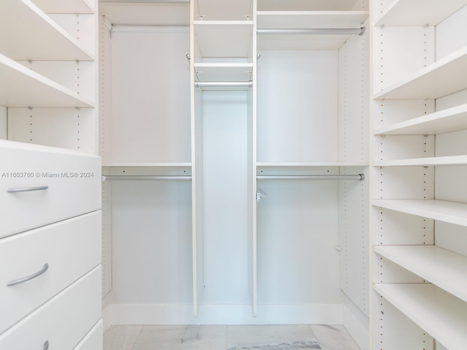 image Vue at Brickell16