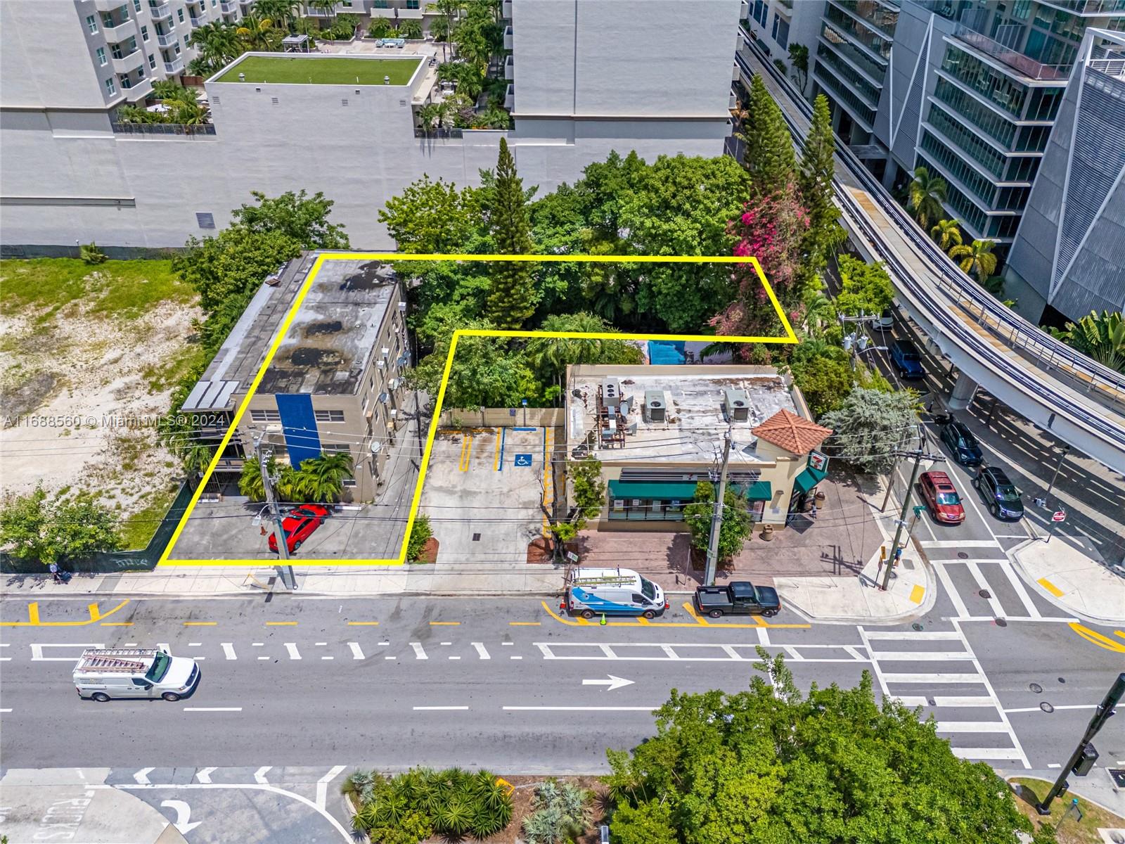 75 SW 11th St Miami, FL 33130 75 SW 11th St Miami, FL 33130