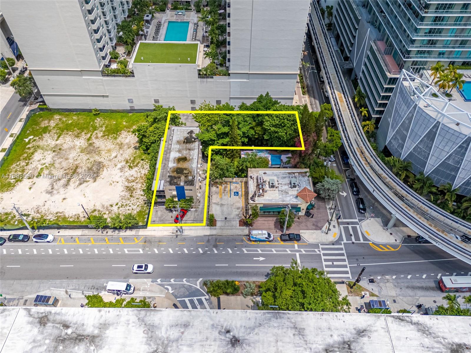 75 SW 11th St Miami, FL 33130 75 SW 11th St Miami, FL 33130