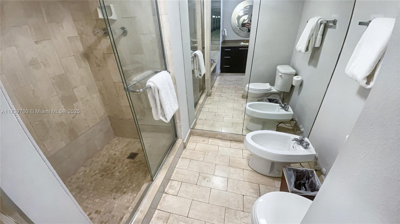 1717 N Bayshore Dr #B-4157 Miami, FL 33132