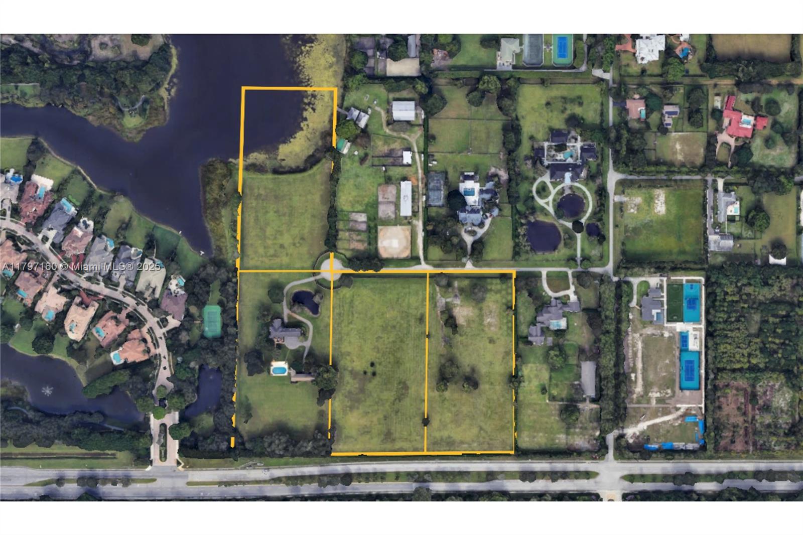 8700 Surrey Ln Boca Raton, FL 33496