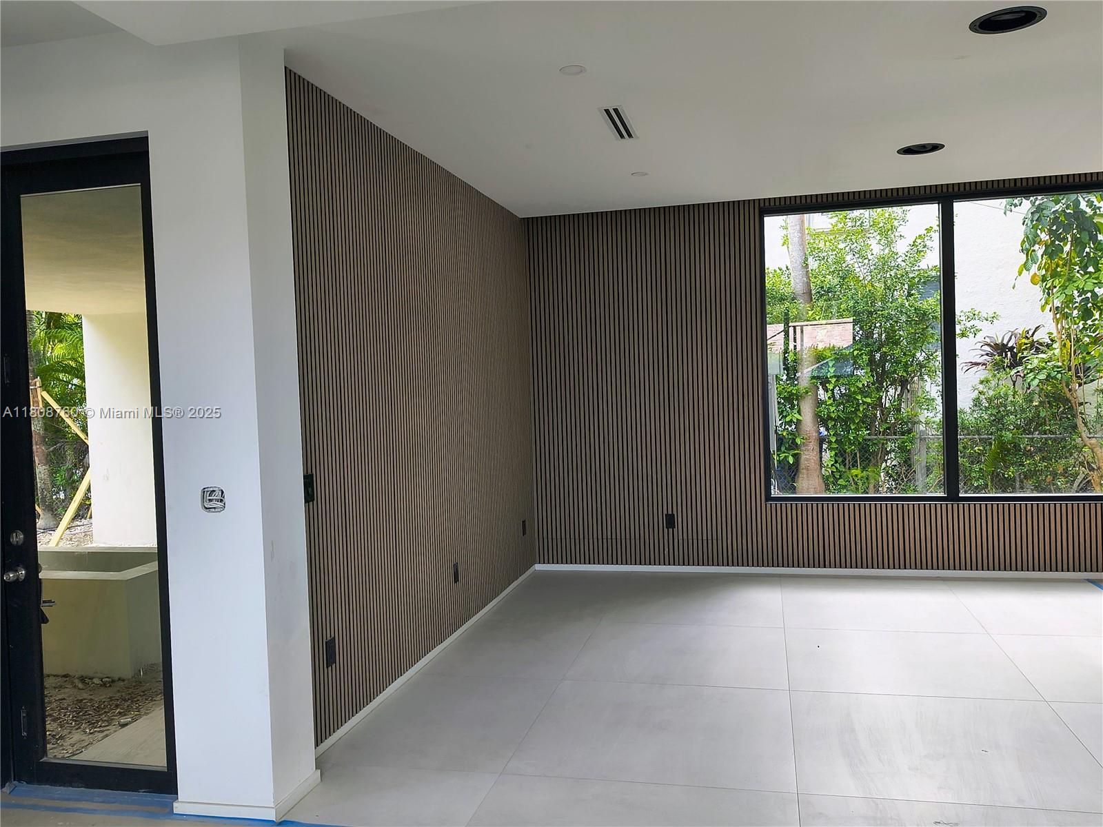 234 SW 22nd Rd Miami, FL 33129