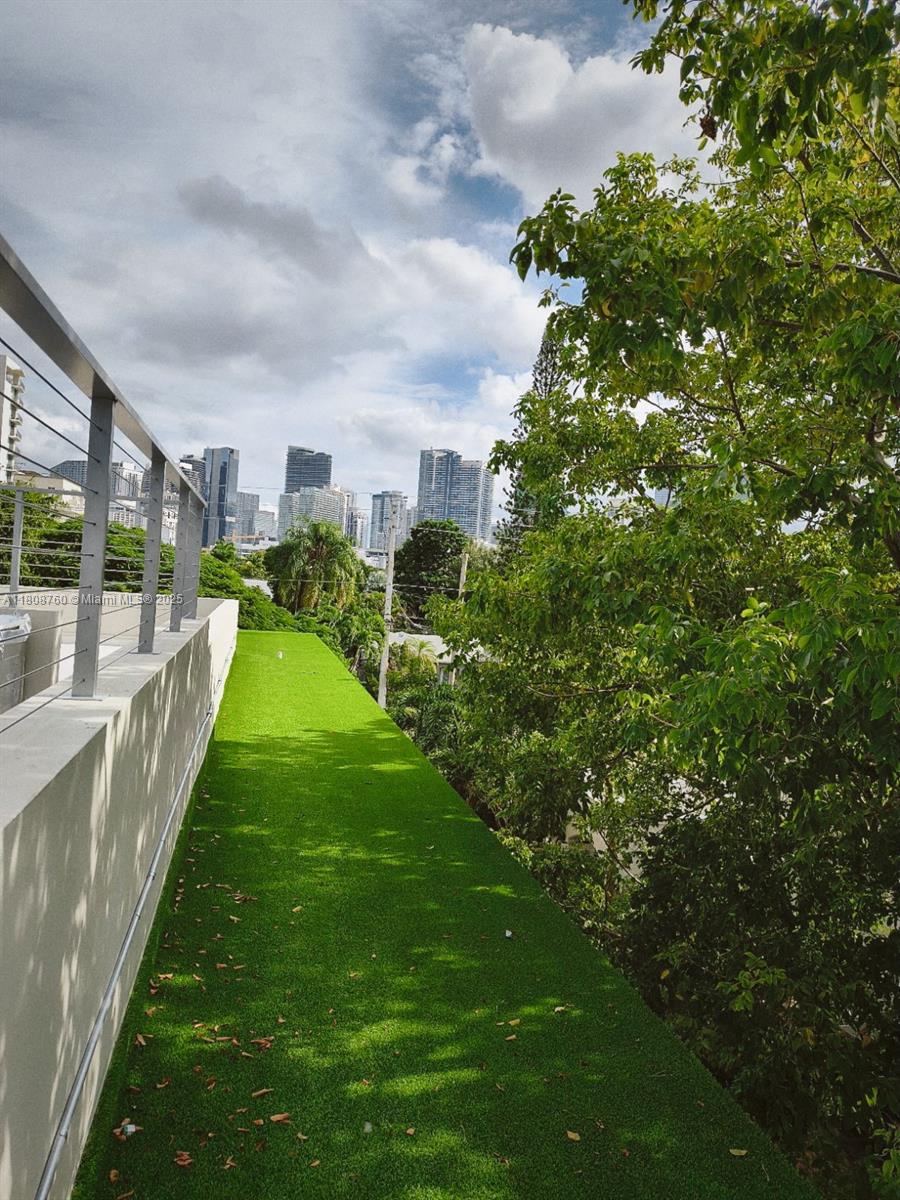 234 SW 22nd Rd Miami, FL 33129