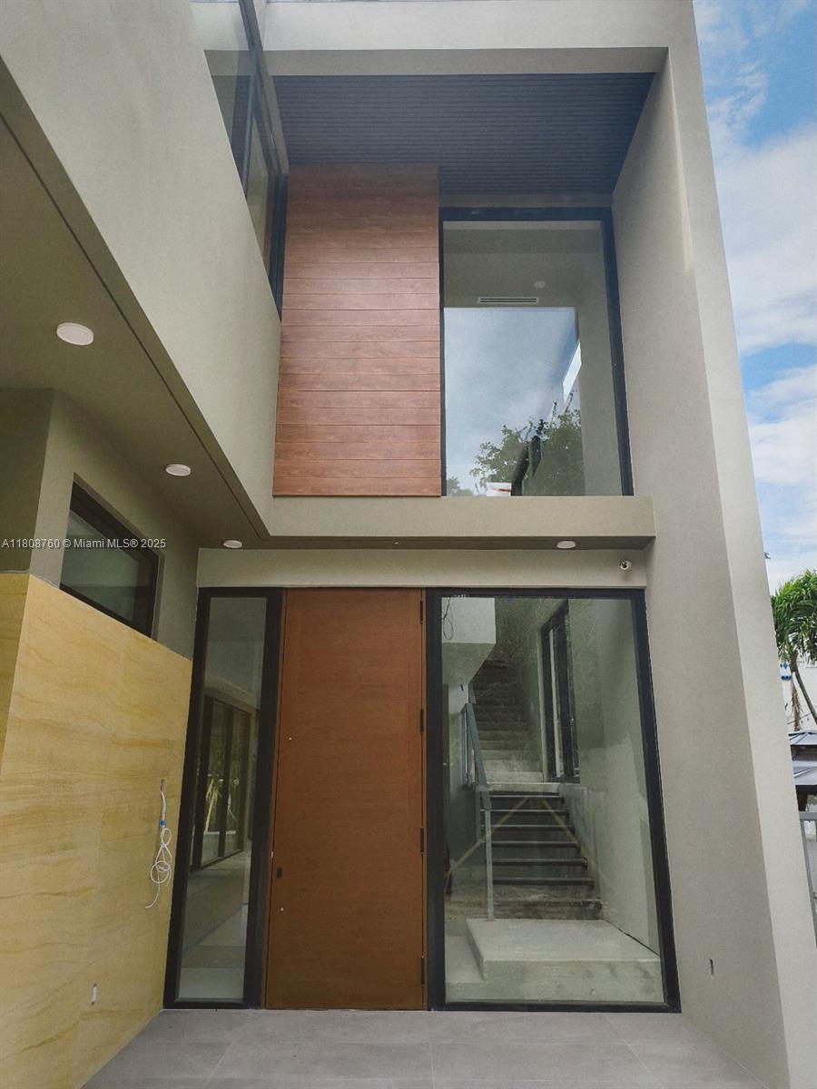 234 SW 22nd Rd Miami, FL 33129