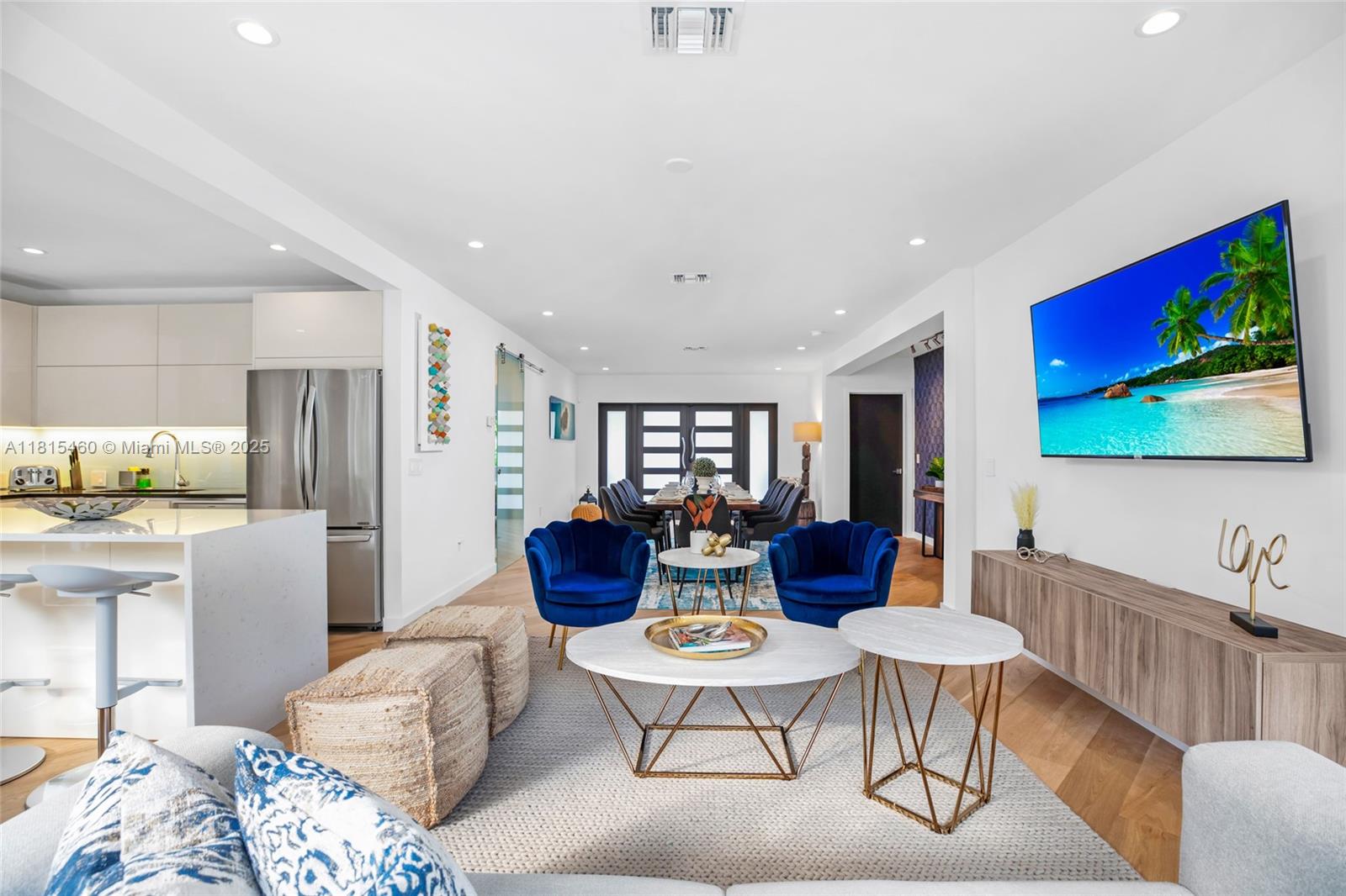 38 SW 25th Rd Miami, FL 33129