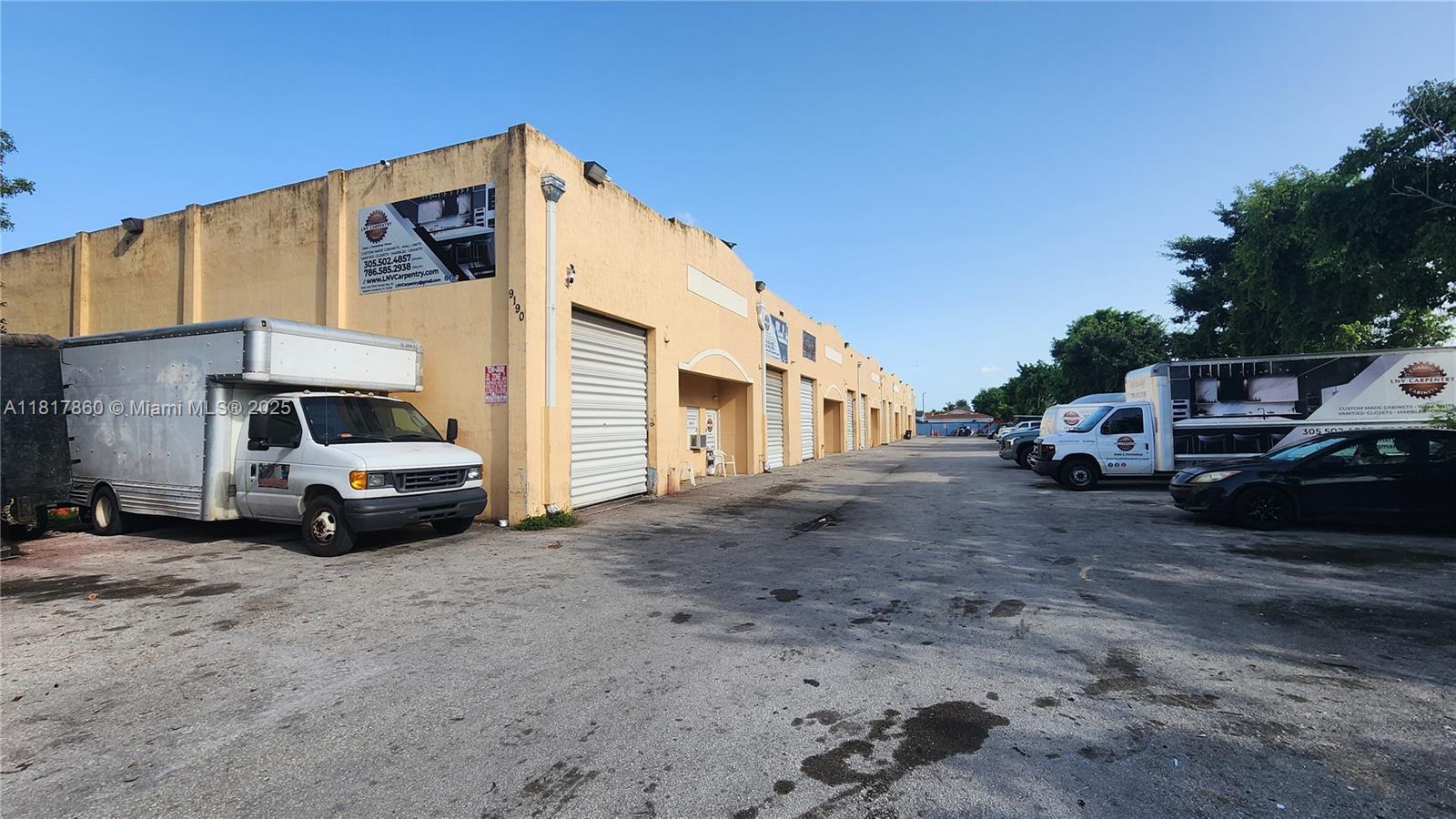 9190 NW 119th St #3