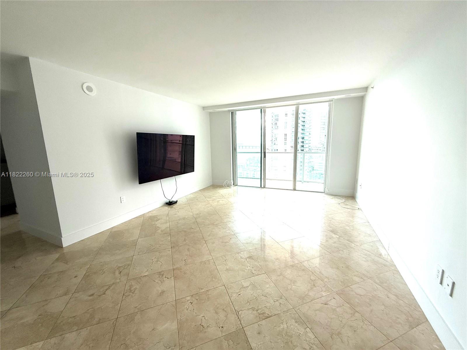 image The Mark On Brickell10